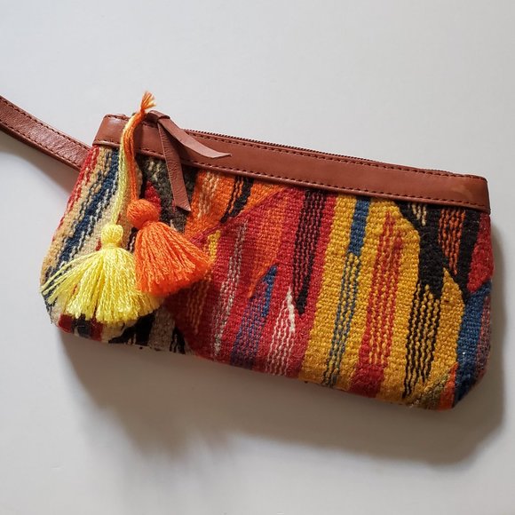 Nena & Co. Morocco Clutch / Wristlet - Picture 2 of 16